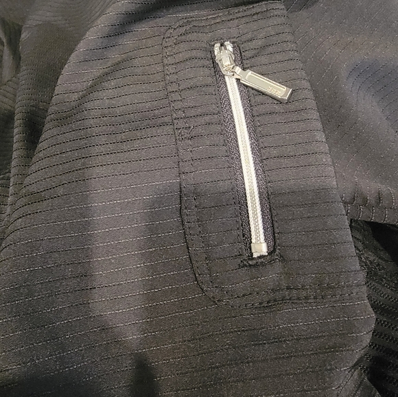 Women's Old Navy Black Full Zip Wind Breaker Sz Large - Picture 3 of 6